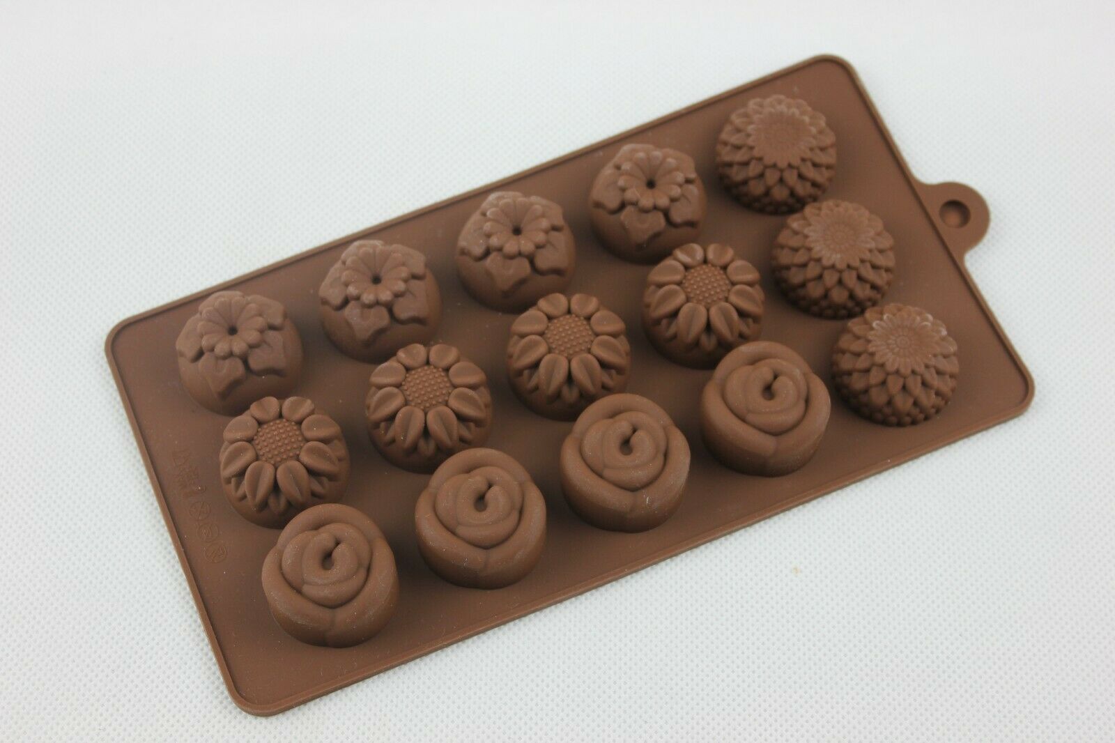 Chocolate Flower Silicone Mould 15 cell 4 Flowers Soap Candle Wax Melts Candy