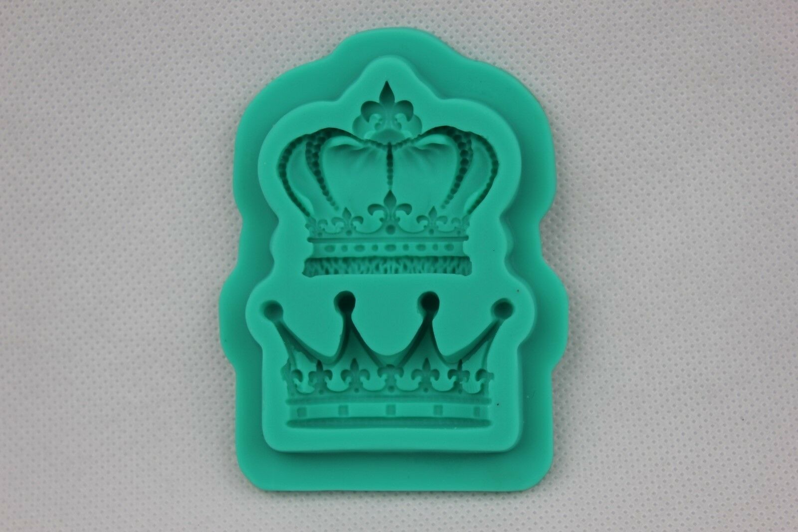 attachment-https://www.cupcakeaddicts.co.uk/wp-content/uploads/imported/3/Crown-Royal-baby-Prince-Princess-Silicone-Mould-Cake-Chocolate-Icing-Bake-Decor-323147589533-3.jpg