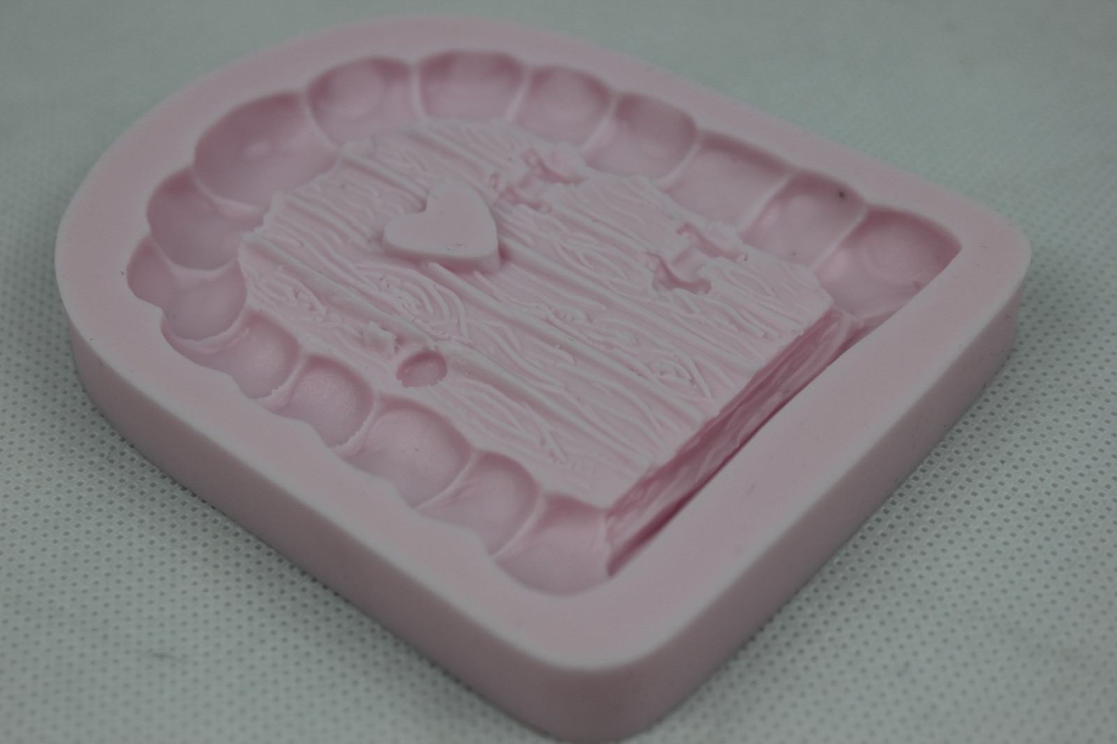 attachment-https://www.cupcakeaddicts.co.uk/wp-content/uploads/imported/3/Fairy-Door-Magical-Silicone-Mould-Cake-Fondant-Chocolate-Icing-Baking-Decor-323147558093-6.jpg