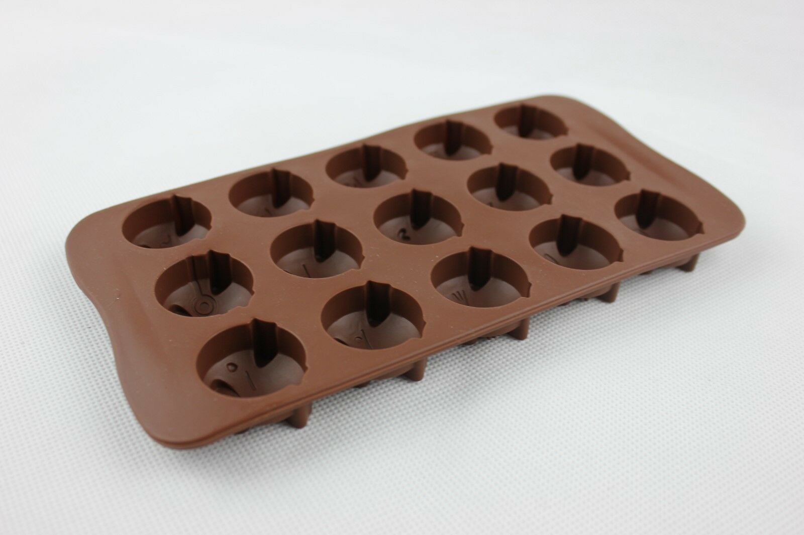attachment-https://www.cupcakeaddicts.co.uk/wp-content/uploads/imported/4/Pig-Faces-Emoji-Silicone-Chocolate-Mould-15-CellJelly-Ice-Cube-Soap-Candle-Tray-323363295994-5.jpg
