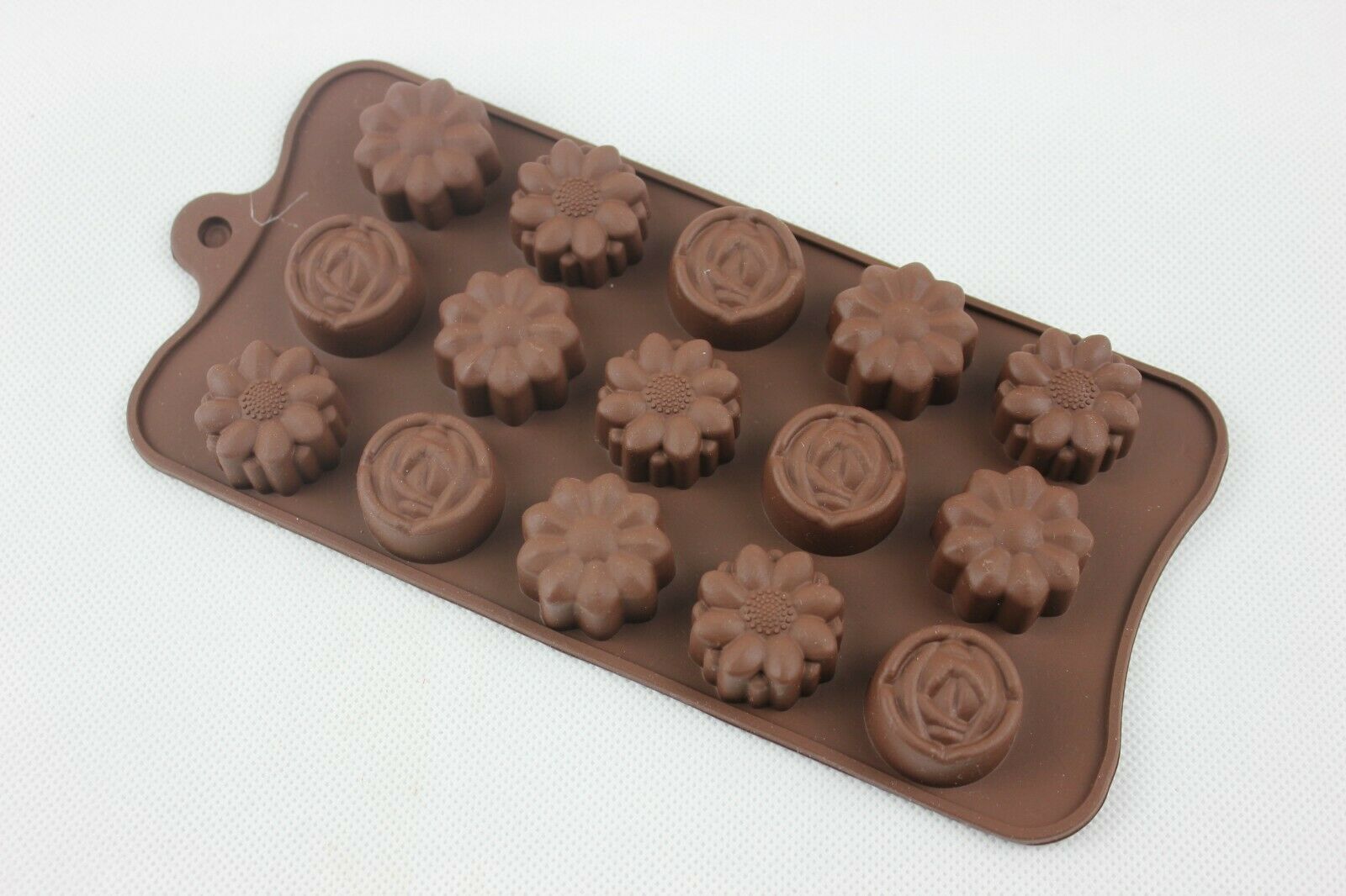Flower Silicone Chocolate Mould 15 cell 3 Flowers Soap Candle Wax Melts Candy