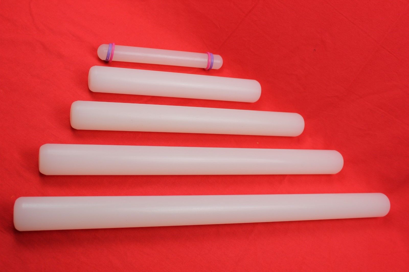 attachment-https://www.cupcakeaddicts.co.uk/wp-content/uploads/imported/7/Plastic-Rolling-Pin-8-Various-sizes-Cake-Pastry-UK-SELLER-Same-day-dispatch-323097813287-6.jpg